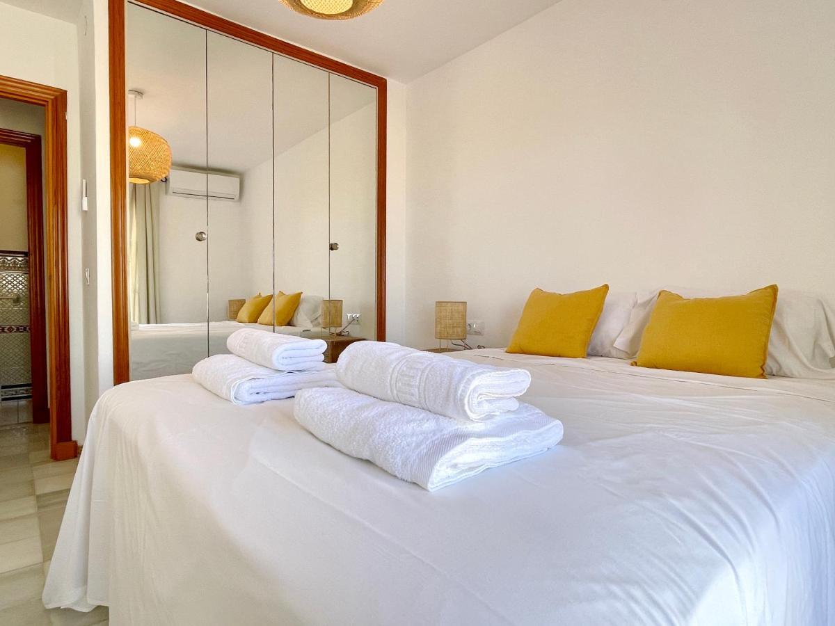 Semidetached Duplex Home At Puebla Aida, Mijas Golf With Pool, Golf And Sea Views Malaga Exterior photo