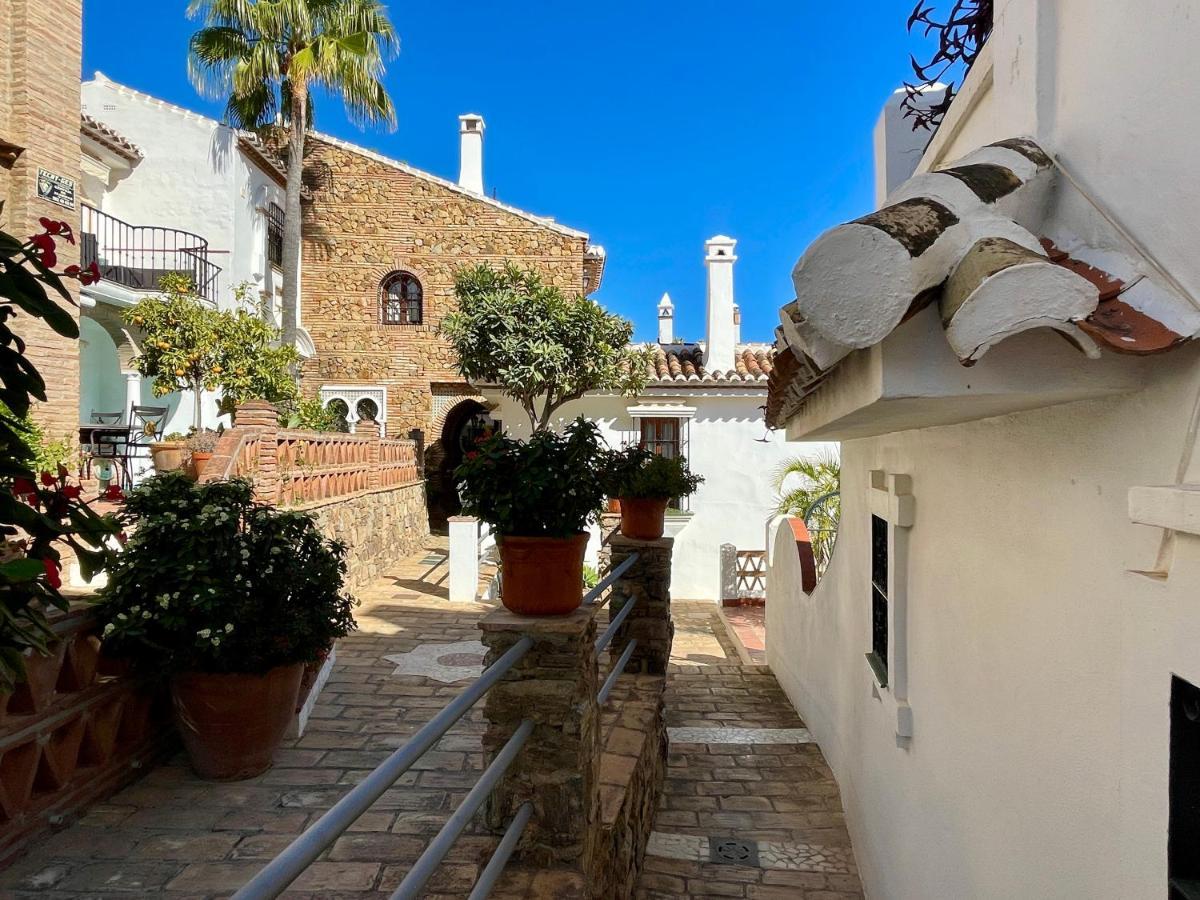 Semidetached Duplex Home At Puebla Aida, Mijas Golf With Pool, Golf And Sea Views Malaga Exterior photo